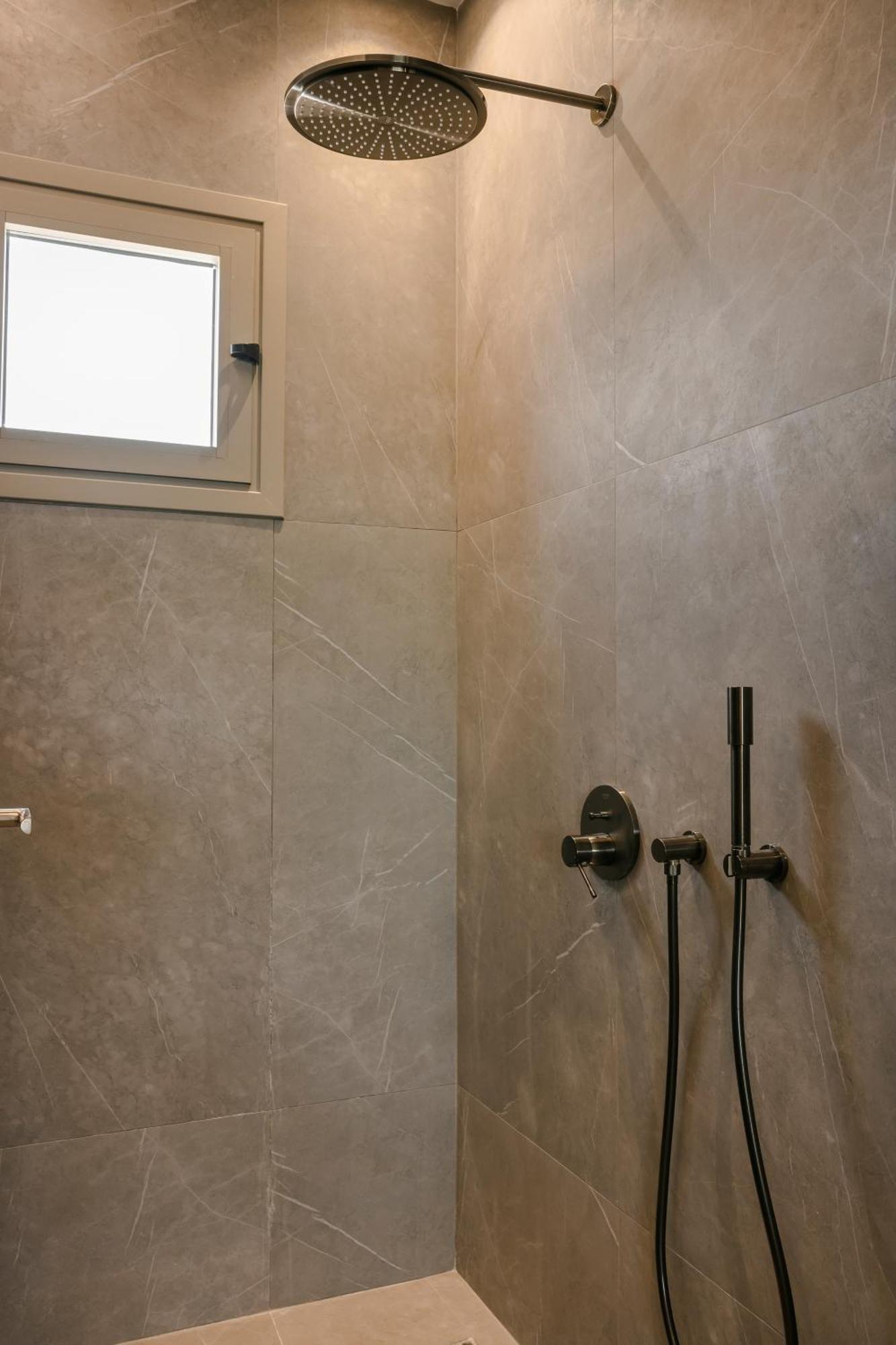 Piazza Suites Ліксурі Екстер'єр фото